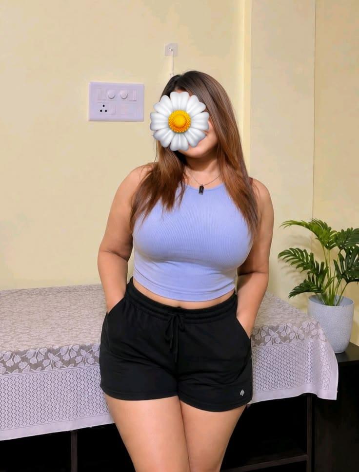 Image of AVAILABLE FULL SERVICE KANDY AREA 🫶❤️