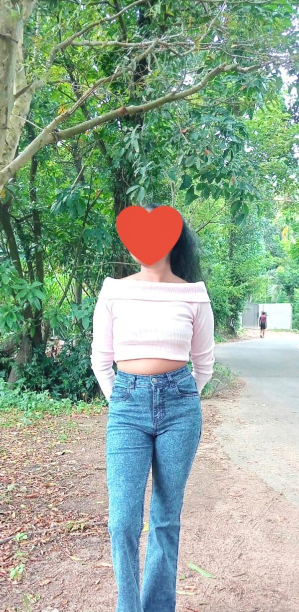 Image of Hot 24 Years Young Girl 🔥