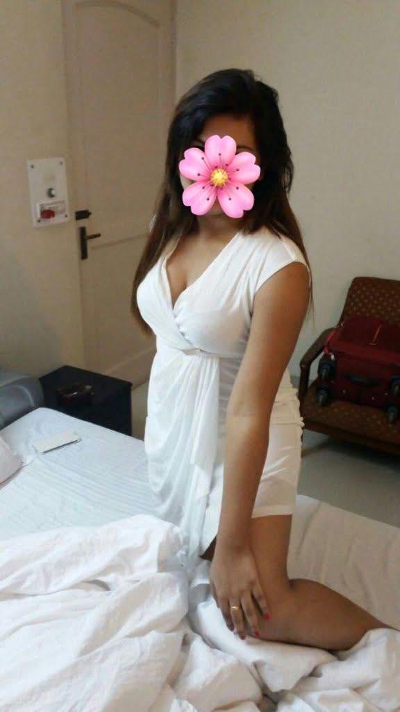 Image of 🦋🩷New Girl Full Service tamil girl 6000 with room athurugiriya malabe godagama kaduwela kaduwala INGIRIYA HANWELLA HANWALLA 🩷