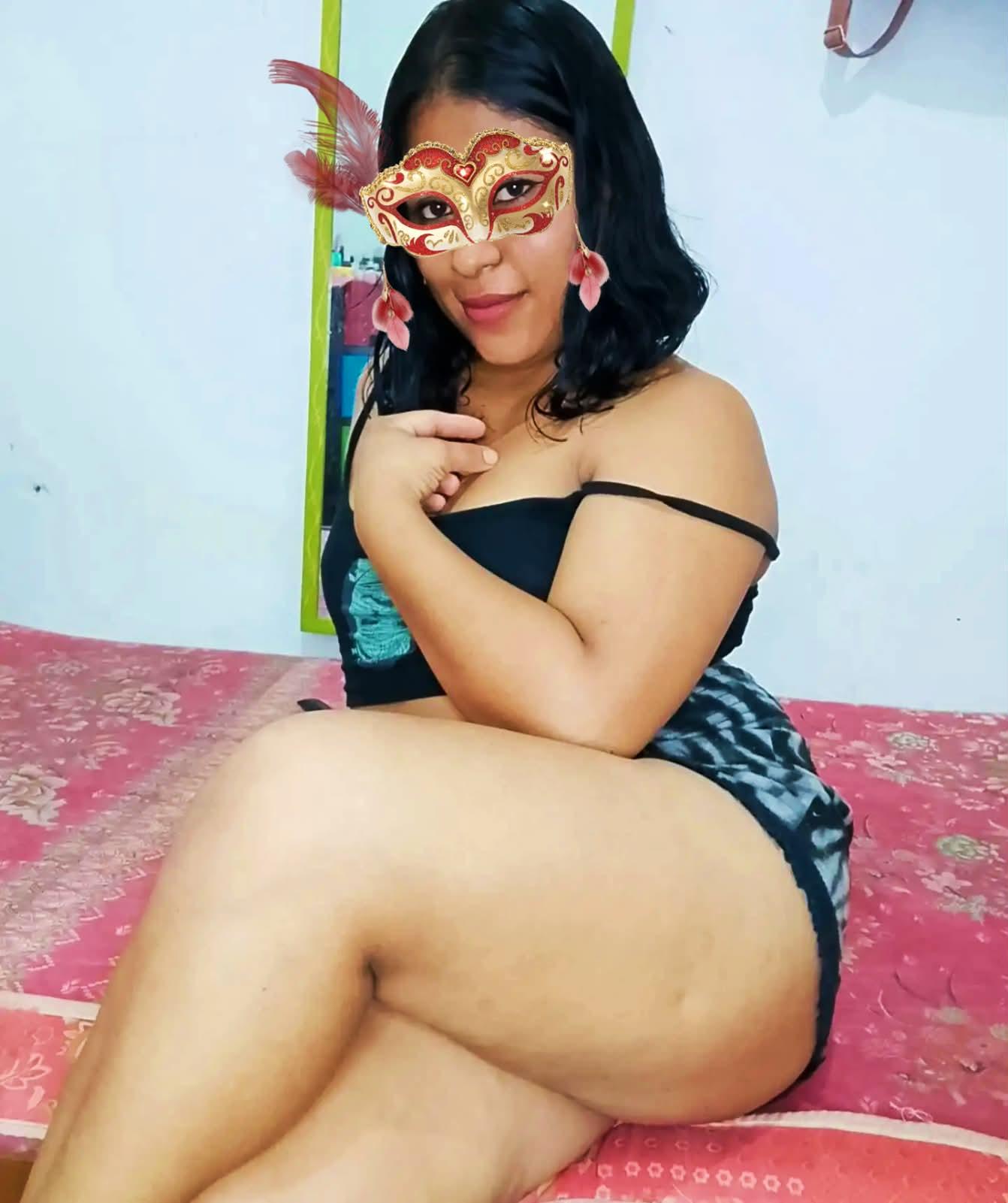 Image of 🍑Huge Boobs And Big Ass ♨️ Hot Live Cam Show 🥰