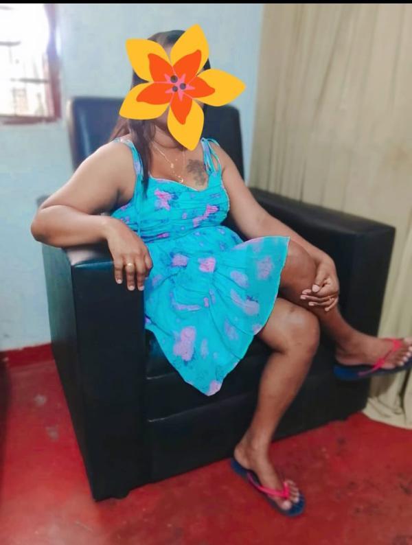 Image of 4500/= FULL SERVICE ??? PRIVATE PLACE Location: kottawa pannipitiya Call 0726890221