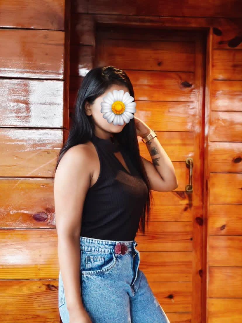 Image of ❣️🖤Full Service 7500 Vip Girl Available private Apartmant  😍ඔයාගේ හිතේ ඉන්න කෙනාම තොරගන්න 💗💗
