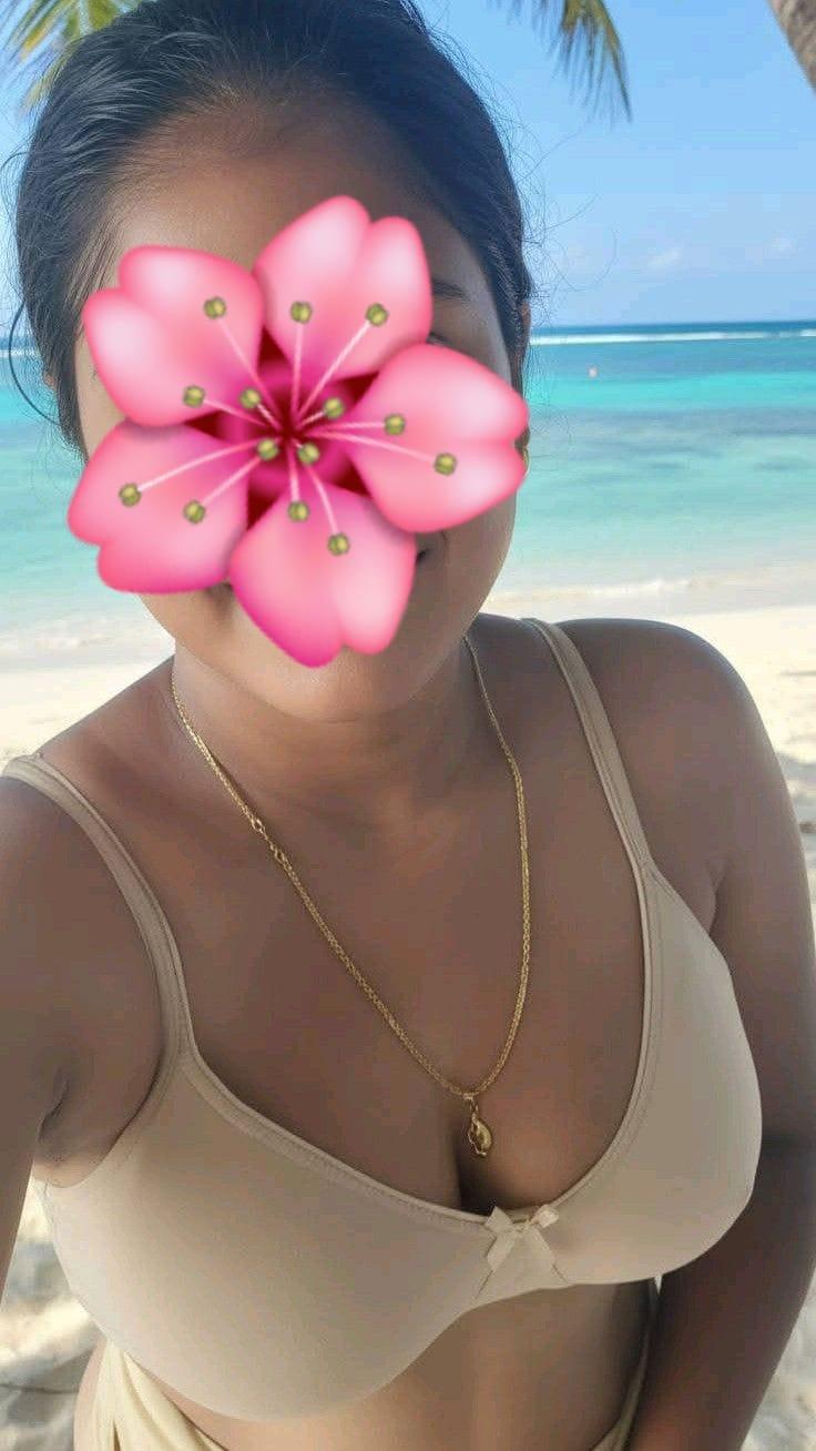 Image of VIP GIRLS AVAILABLE.ROMANTIC /ENJOY/LOVLY GGIRLS