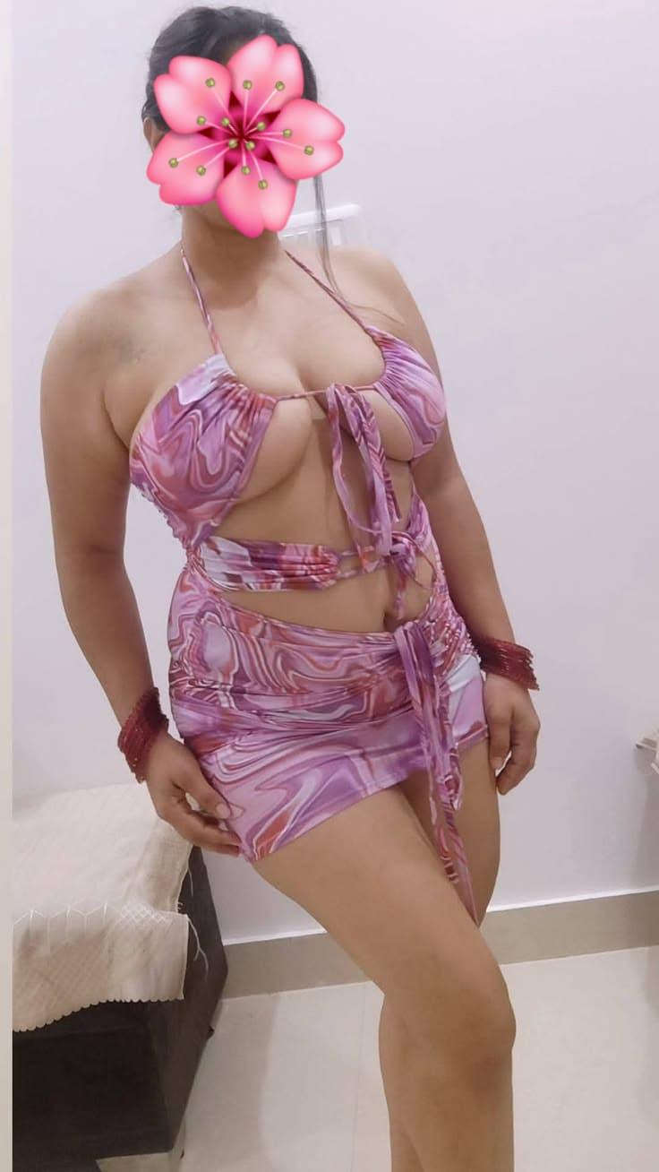 Image of Real Girl live cam show with full face 🥵🙏