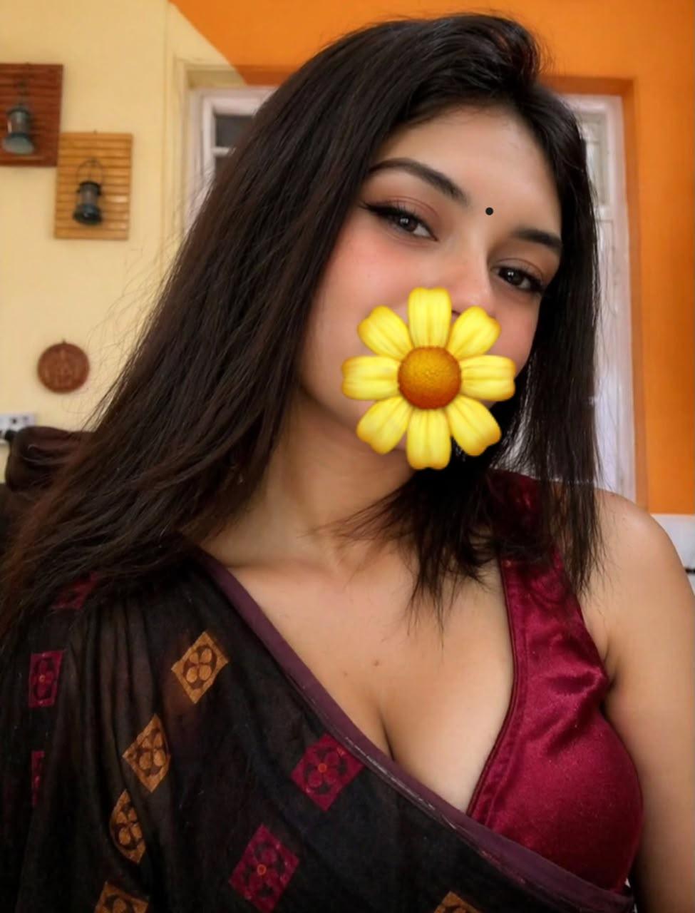 Image of Cute Tamil hot cam show 💋🍑