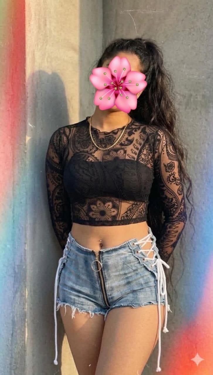 Image of 🙆‍♀️Tamil and sinhala girls Real Photo and Details.Full hot & feeling. to get a service  from a genuine100%✊ 0715843030📞