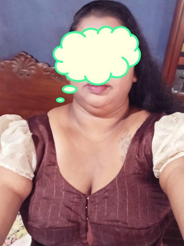 Image of 🌺Asha Live Cam Sw 🌺 with face