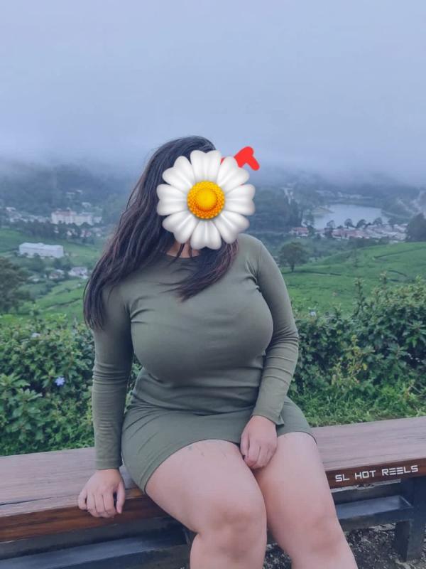 Image of හිරූ ❤️ 30 Years Hot & Experienced Lady 🔥