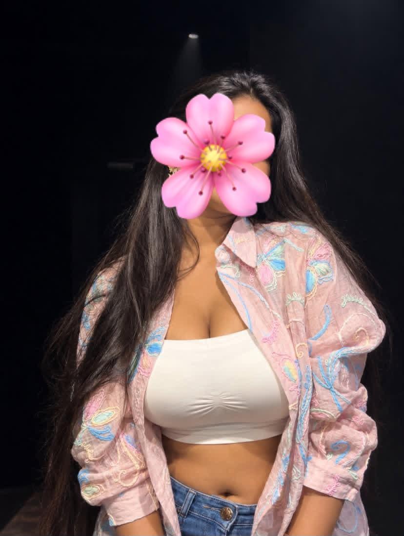 Image of ❣️🖤Full Service 7500 Vip Girl Available private Apartmant  😍ඔයාගේ හිතේ ඉන්න කෙනාම තොරගන්න 💗💗