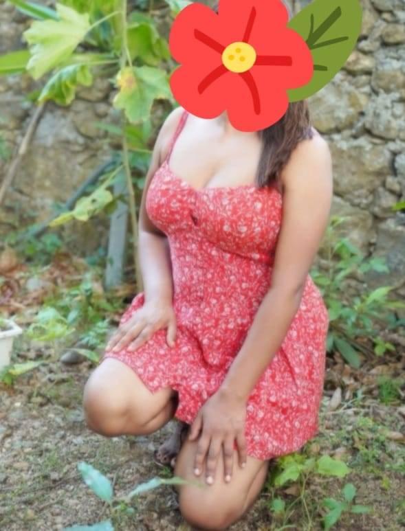 Image of 1 Shot 5000/- Full Service තුරුල් වෙලා ආදරෙන් අපි දෙන්නා sex කරමු