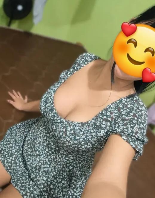 Image of GENUINE CAM SHOW