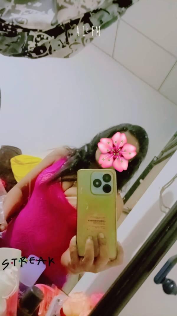 Image of 💝  ‘dahiwala aththitiya ’ Hot Girl