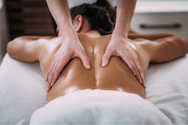 Image of Full service and massage for girls and couples