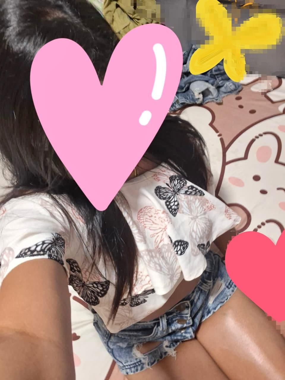 Image of 👩‍❤️‍💋‍👩𝐑𝐄𝐀𝐋 𝐕𝐄𝐑𝐈𝐅𝐈𝐄𝐃 𝐂𝐀𝐌 𝐒𝐄𝐑𝐕𝐈𝐂𝐄 💋 🔞