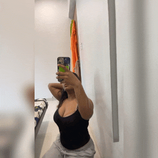 Image of FUCKING HOT LATIN MILF🤤🧡🥵