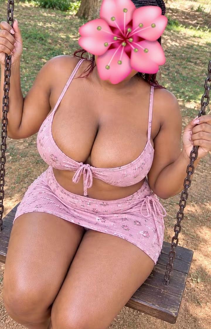 Image of ☯️ HOT CAM SHOW ☯️ BIG BOO.BS ☯️