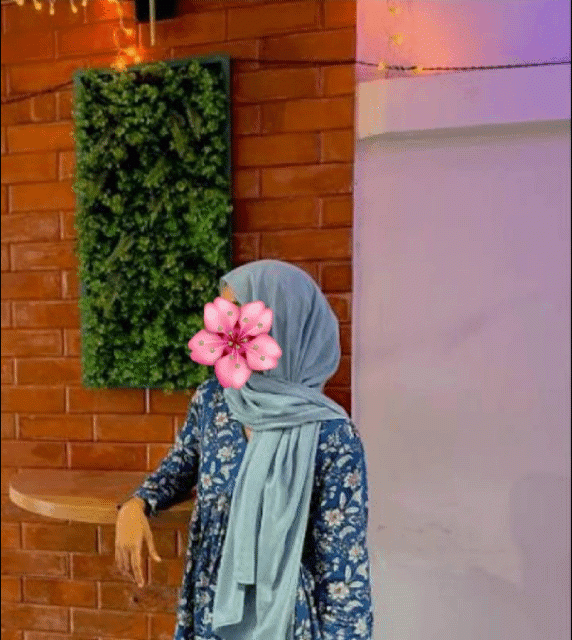 Image of Riyal Muslime Girl Live cam show ( 💯) ganiving