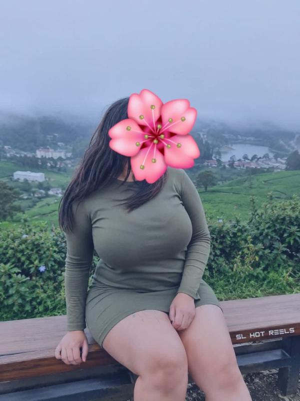Image of හිරූ ❤️ 30 Years Hot & Experienced Lady 🔥