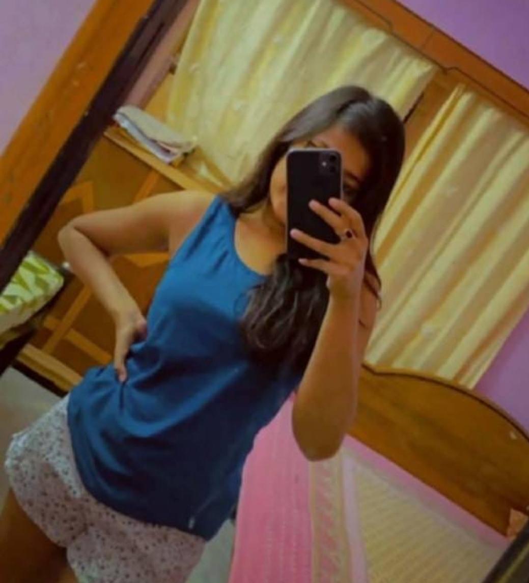 Image of 🧚‍♀️ white Sexy Girl__Slim Fegure & _Genuine Live Cam Girl.👗📸 [ Any Time 24 Hours Available.📱]