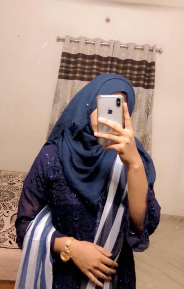Image of Live Cam Show Muslim Girl