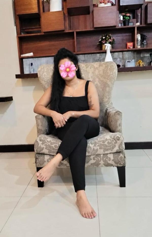 Image of 🛑Dancing Academy student Girl in Dehiwala. Am puja 🟣நான் திரிஷா, திருமணமாகாத, அழகான பெண். ஒரு நடனப் பயிற்சிப் பள்ளியில் படித்து வருகிறேன். 🔷 தெஹிவலா, வெல்லவத்தை📍  22 years old (unmarried)   🌹6000/-  Full service  📞0712186722  🦋 Dehiwala