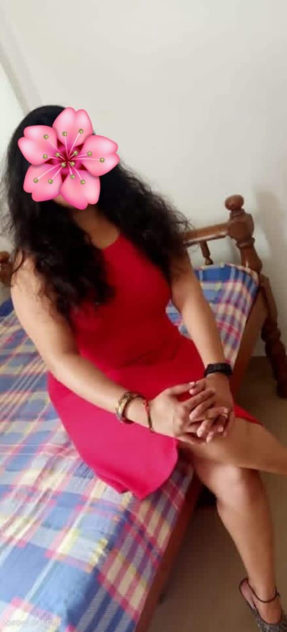 Image of ❣️Young  Girl - full Service Rs; 5500/=(with room) & Really Photos  😍Hi, am Tharu..🫶