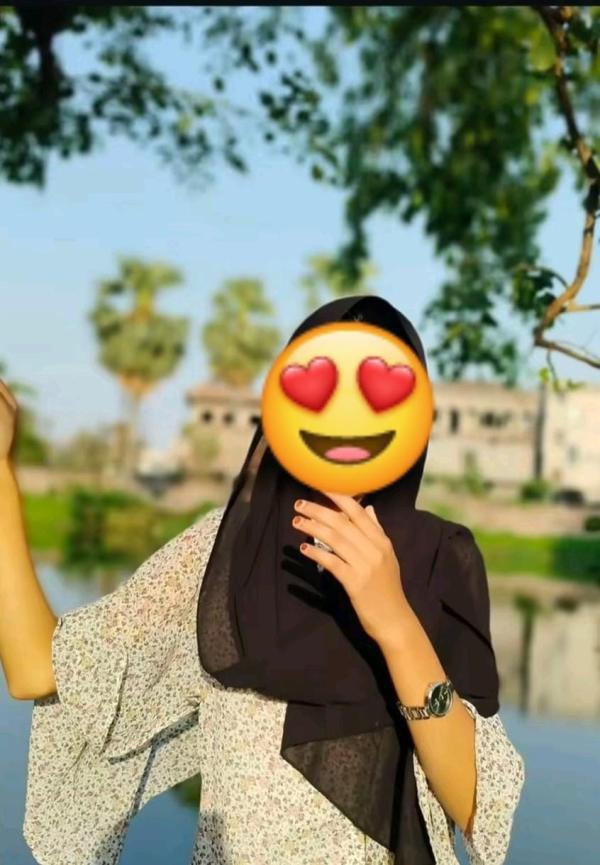 Image of Real Muslim girl 👧 cam show available