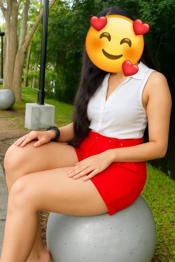 Image of FULL SERVICE BEAUTIFUL GIRL