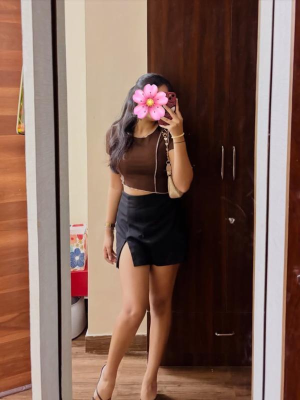 Image of ❣️🖤Full Service 7500 Vip Girl Available private Apartmant  😍ඔයාගේ හිතේ ඉන්න කෙනාම තොරගන්න 💗💗