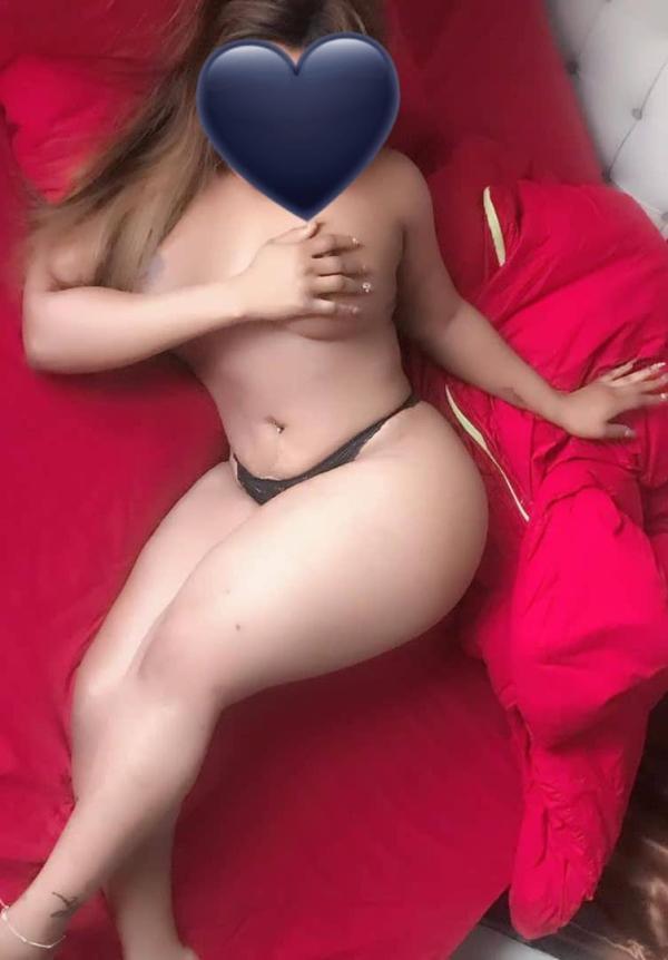 Image of GENUINE LIVE CAM SHOW