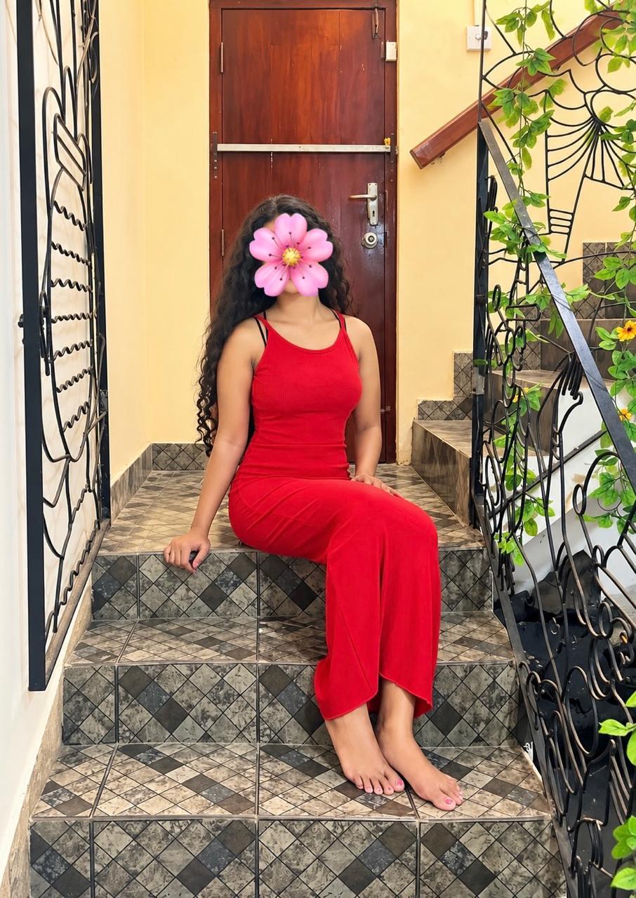 Image of 🌹Hi sir im Nishu🌹 🍀Office giri🍀 Crully hair white skin 🔹Full service 6000/=  🌹️23 years young unmarried  girl  ◽  📞0706642764 Mount livinia ,dehiwala ,Rathmalana ,Aththidiya ,boralasgamuwa ,wellawatta, my private place 🤩