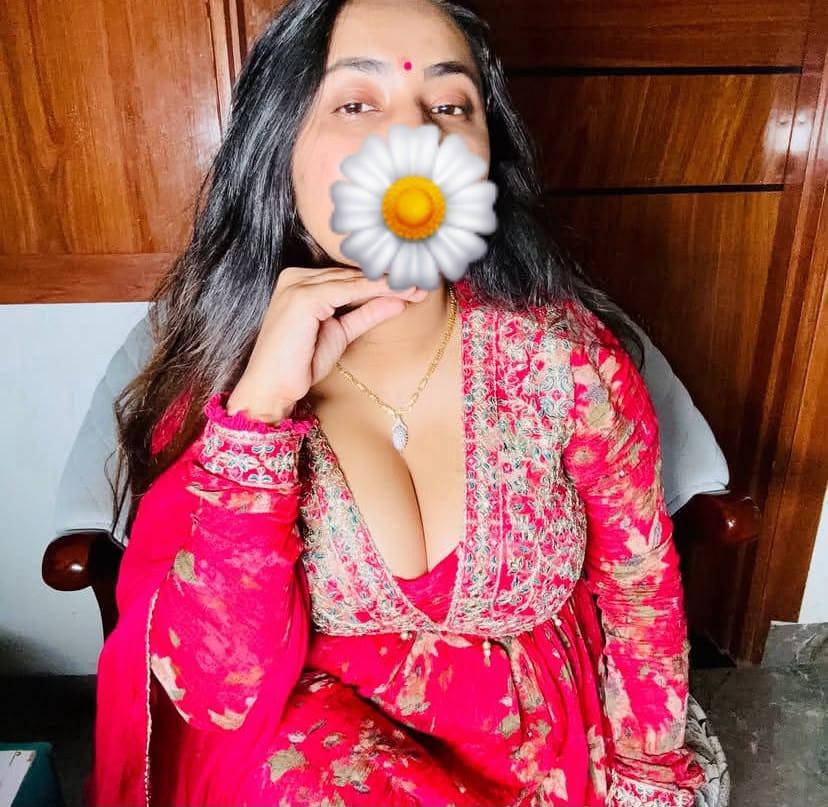 Image of Real cam show