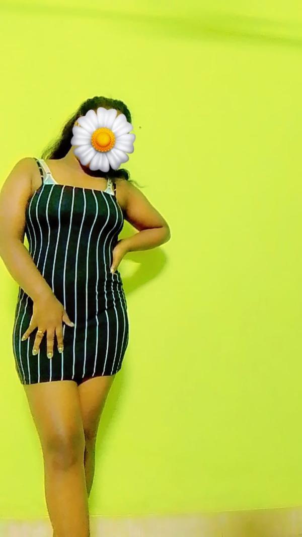 Image of 🌹ONE OURS ONE SHOT  5 500.00 WITH ROOM ❤  🌻ONE OURS TWO SHOT  6 500.00 WITH ROOM 😘  🌙FULL NIGHT OK💞✨️ 25 000.00 UNLIMITED SHOTS🫂 😘මීගමුවේ කලු අස්සයා 🥰