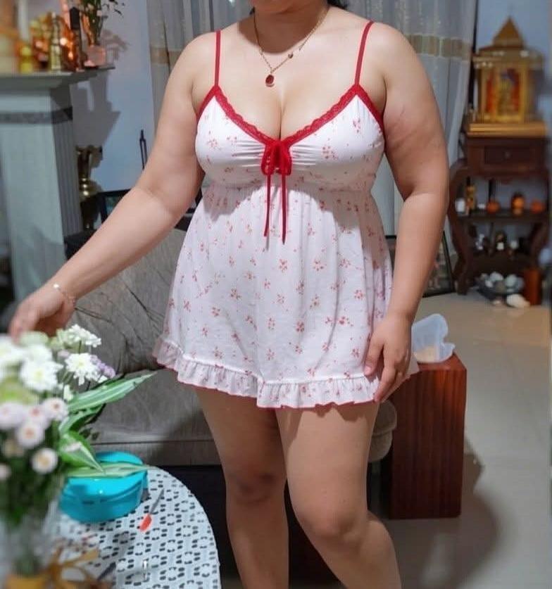 Image of 🟢 with face WhatsApp live video call service🥰🎬 Im Tharika 28y hot 🔥💯 girl