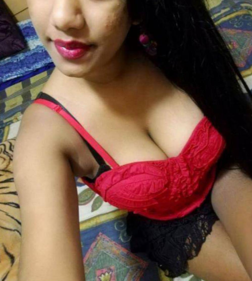 Image of Tamil GIrl 🩷