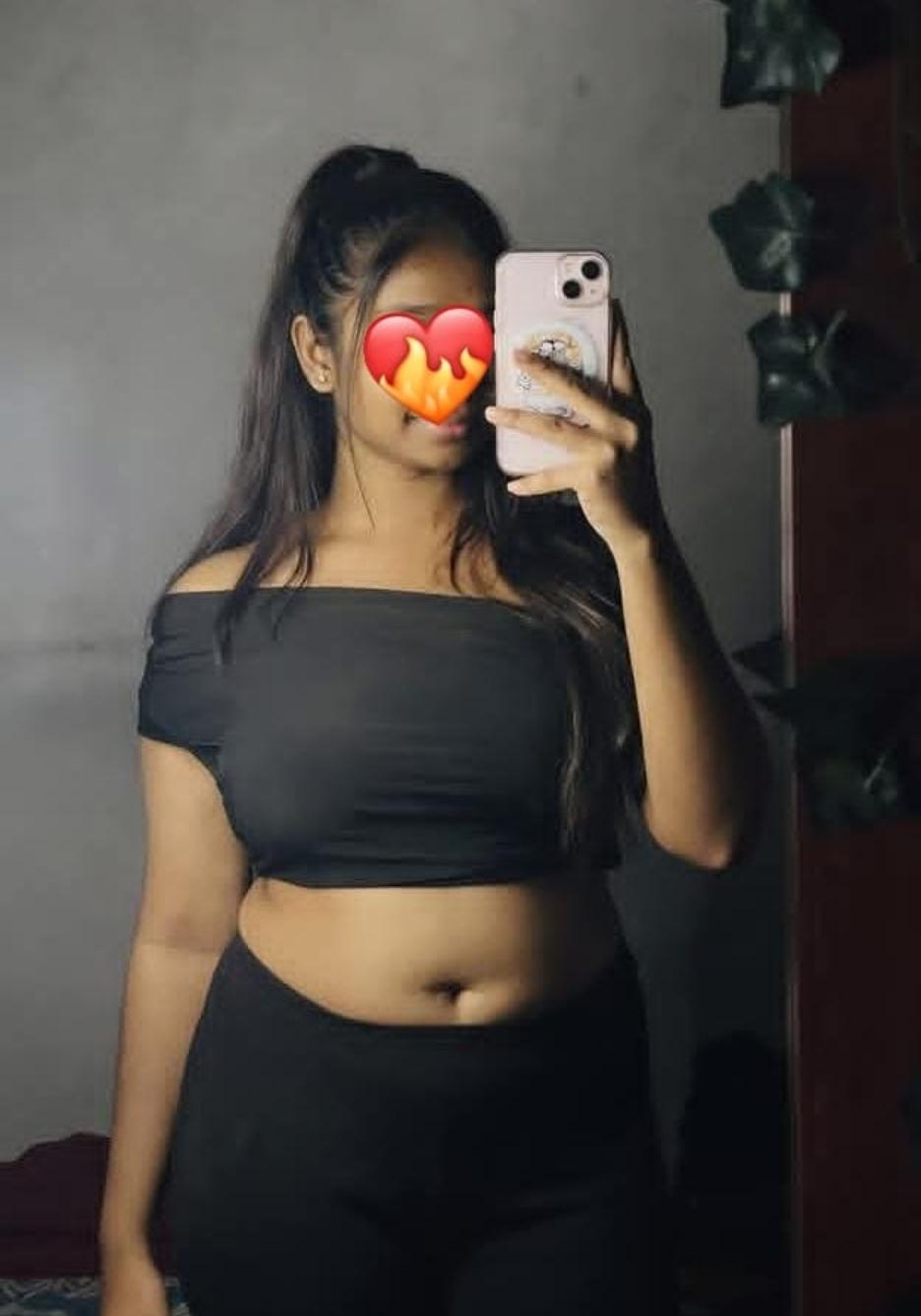 Image of 🌿  LIVE HOT CAM SHOW  💜 (with full face) 🍃