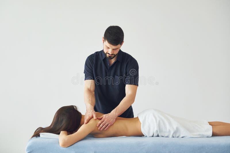 Image of තනිකඩ කාන්තා ඔබ සඳහා රහසිගත ඇසුරකට....