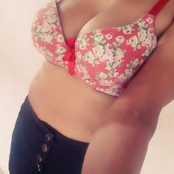 Image of BEAUTIFUL GIRL FULL SERVICE WITH ROOM