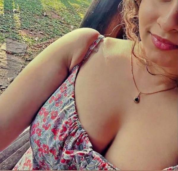 Image of 👑️🔥Hot Live Cam Show🎈
